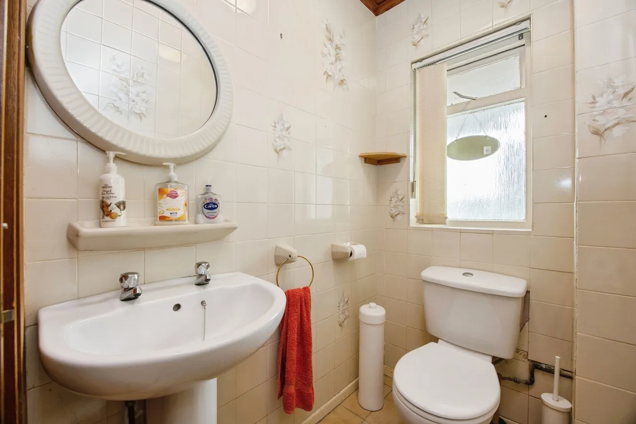 Menear Road, St. Austell, PL25, photo 19