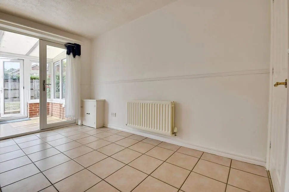 Main Street, Peasmarsh, East Sussex, TN31, photo 7