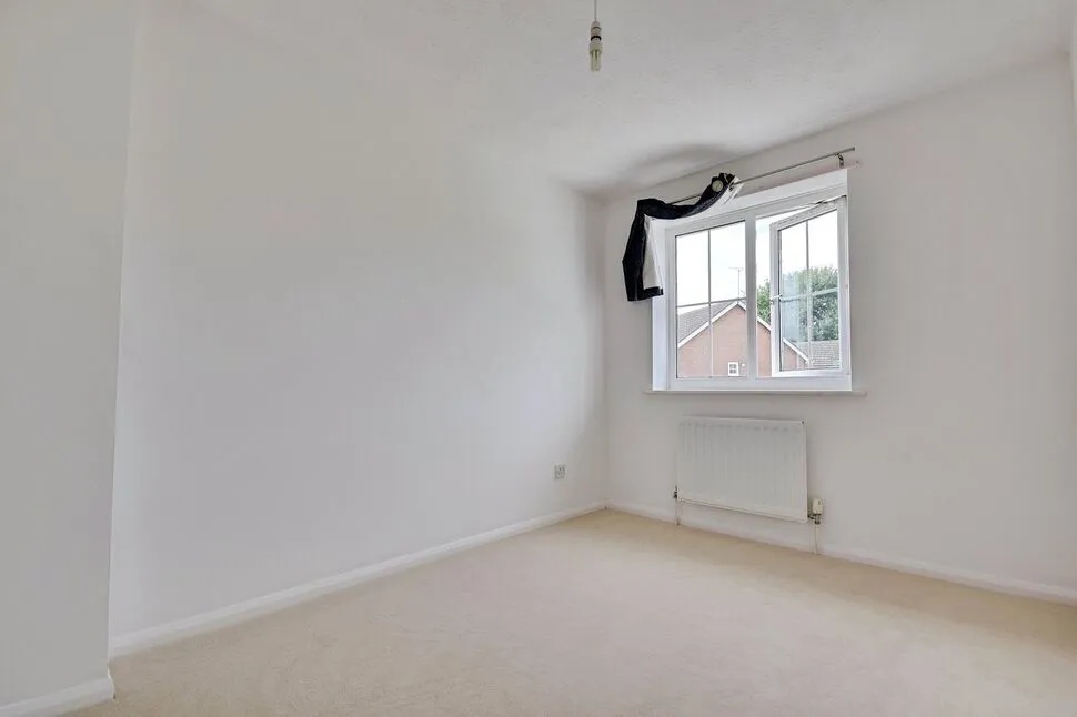 Main Street, Peasmarsh, East Sussex, TN31, photo 12