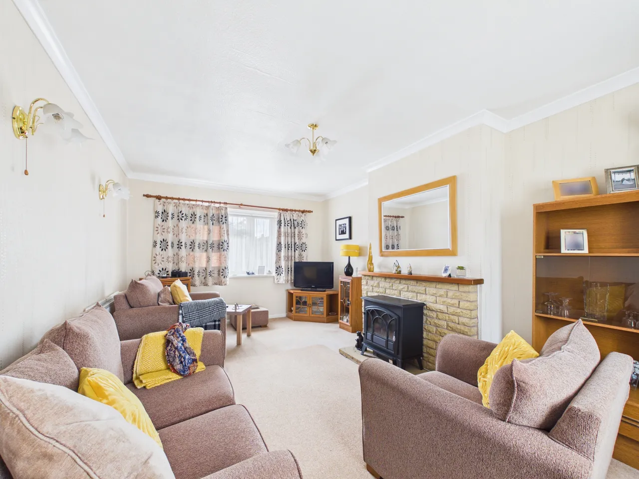 Dormer Road, Cheltenham, GL51, photo 2