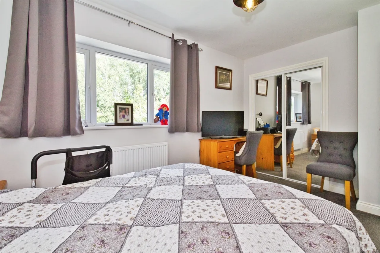 East Sidings Drive, Misterton, TA18, photo 15