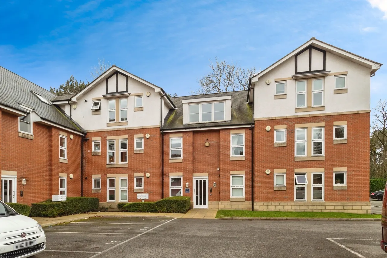 Bronington Close, Manchester, Greater Manchester, M22, photo 17