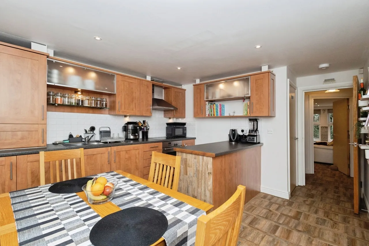 Bronington Close, Manchester, Greater Manchester, M22, photo 5