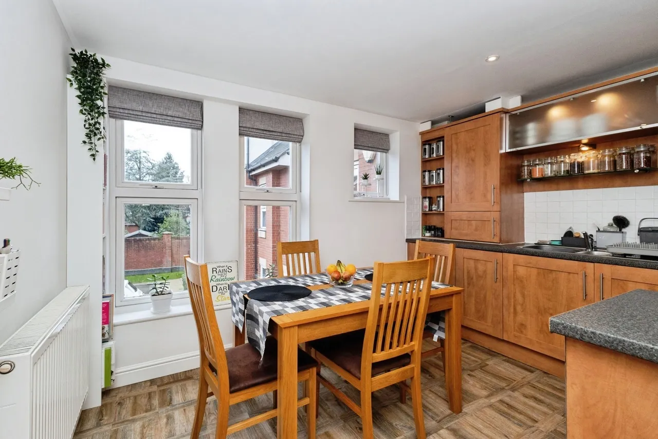Bronington Close, Manchester, Greater Manchester, M22, photo 6