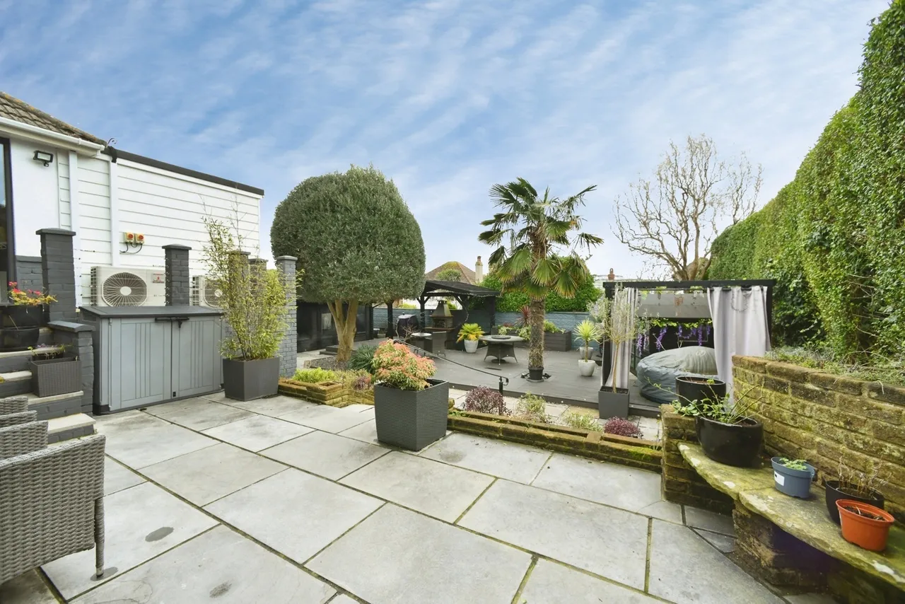 Tremola Avenue, Brighton, BN2, photo 12