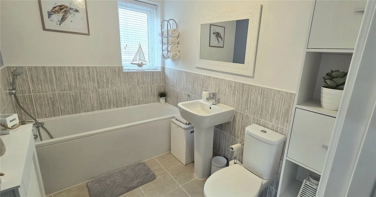 Runnymede Way, Northallerton, North Yorkshire, England, DL6 2FB, photo 18