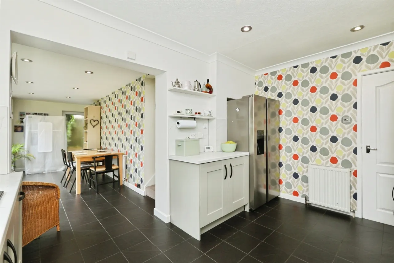 Hartland Road, Worksop, photo 9