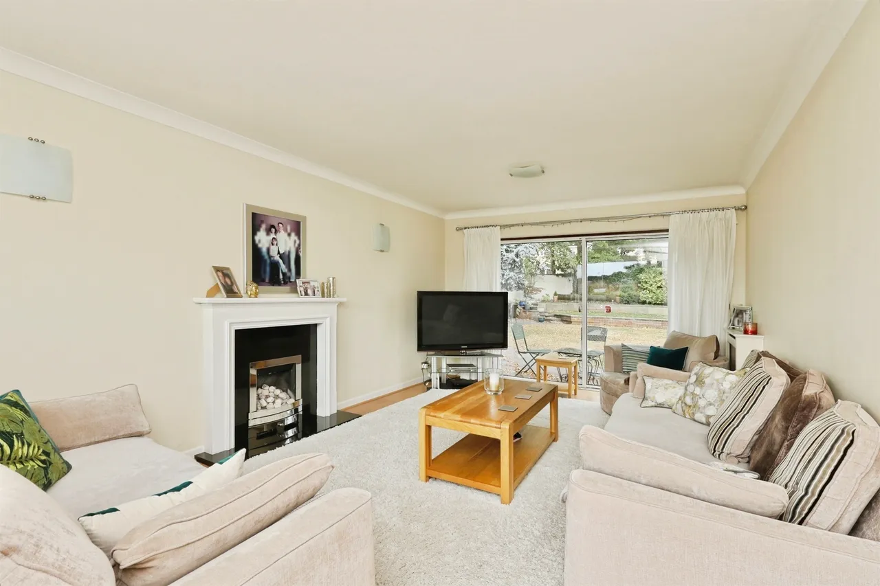Hartland Road, Worksop, photo 5