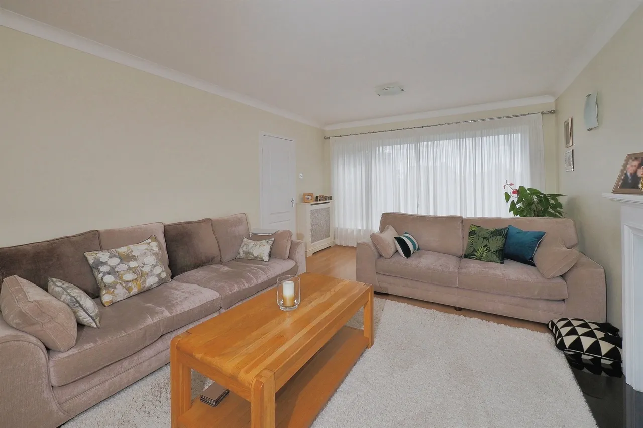 Hartland Road, Worksop, photo 7