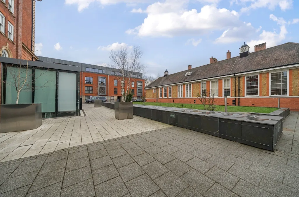 Drummond Way, Highbury and Islington, N1, photo 12