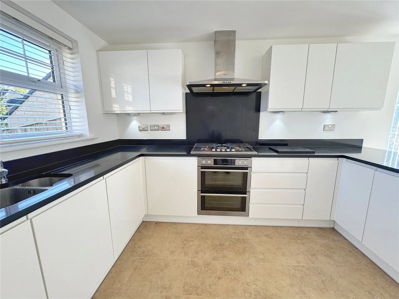 Brynbella Drive, Rawtenstall, BB4, photo 2