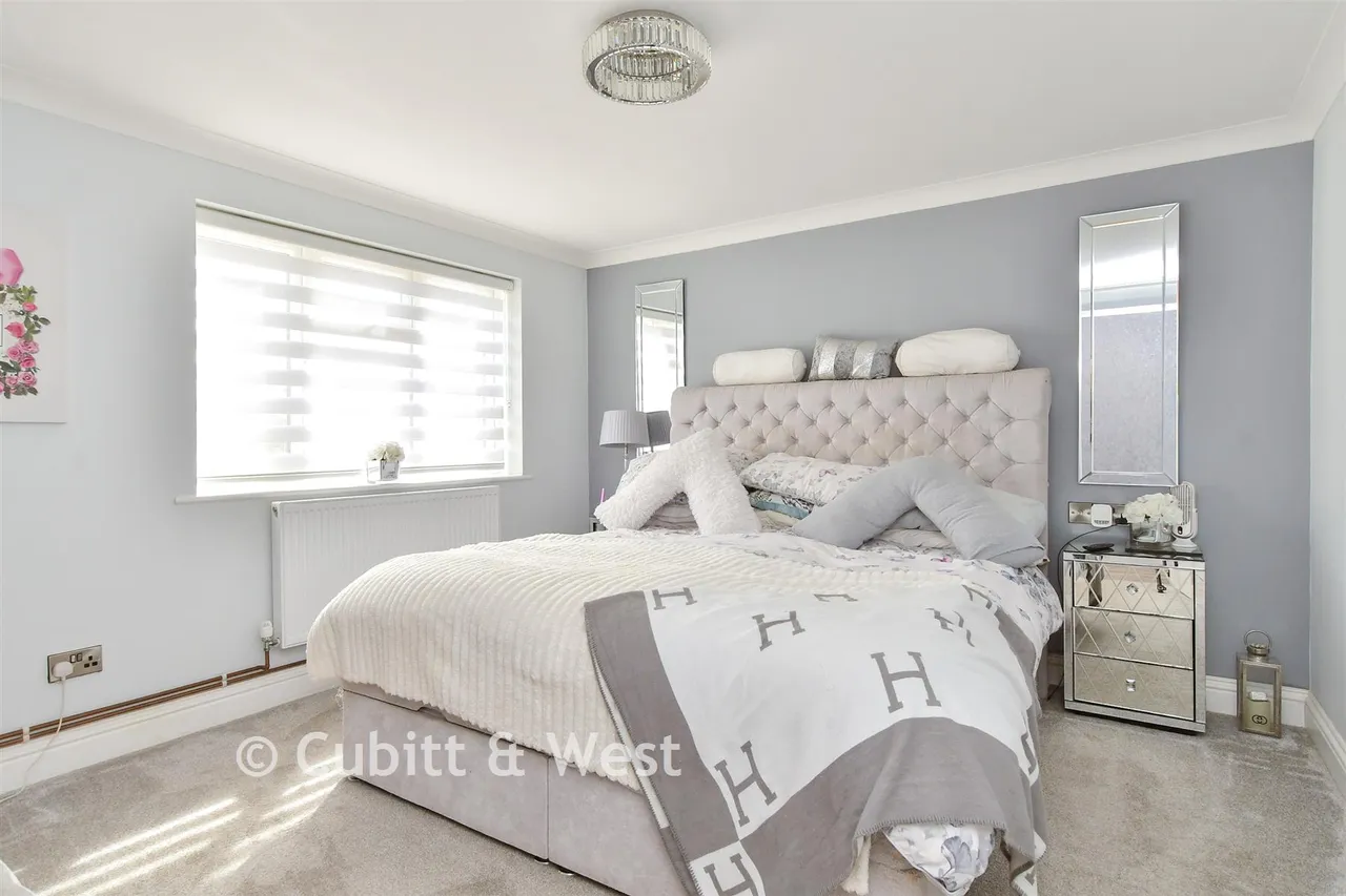West Front Road, Bognor Regis, PO21, photo 8