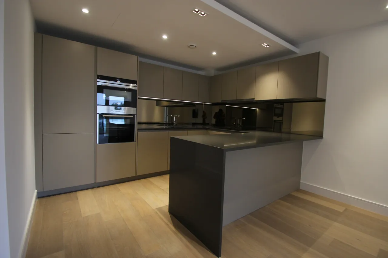Tierney Lane, Hammersmith, W6, photo 4