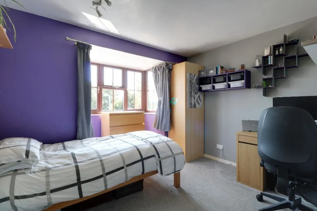 Ingle Court, Woolsthorpe by Colsterworth, NG33, photo 12