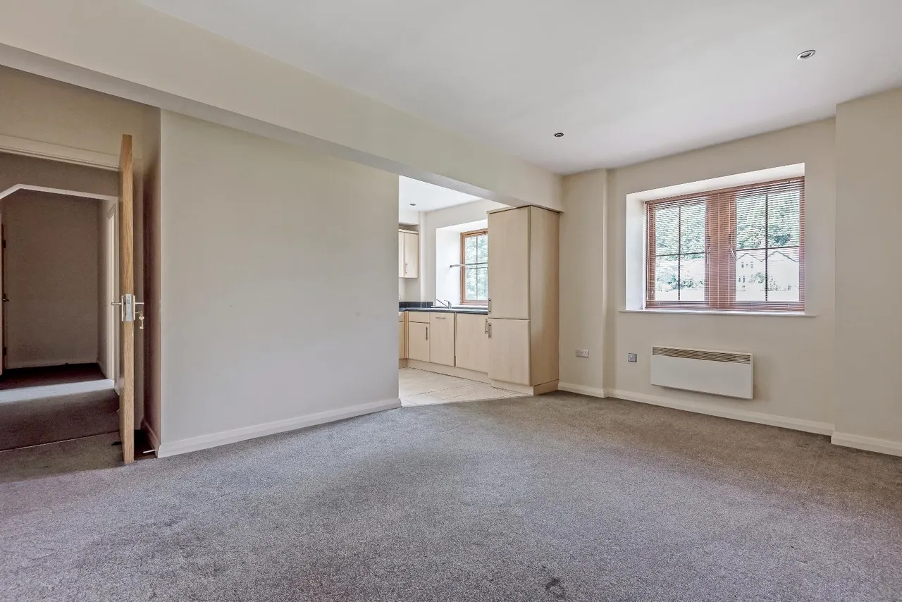 Canal Road, Riddlesden, BD20, photo 5