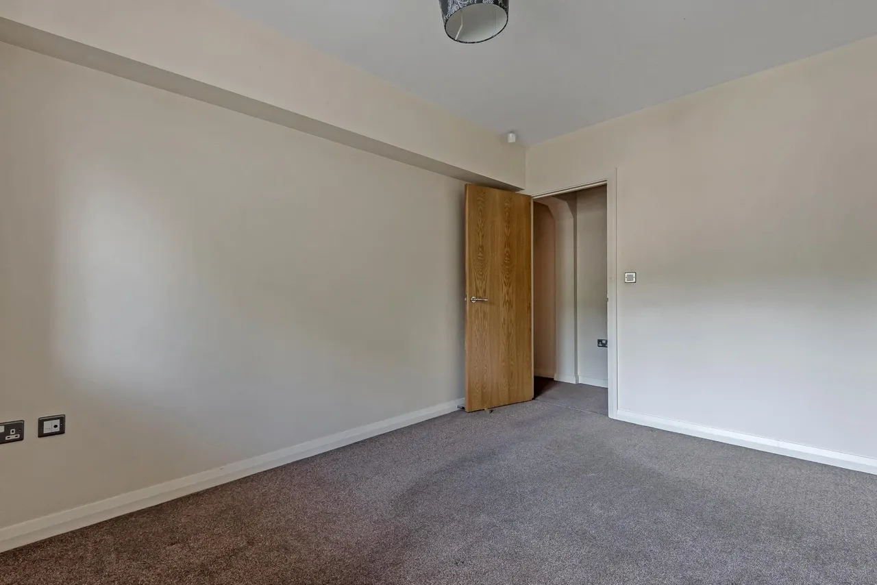 Canal Road, Riddlesden, BD20, photo 10