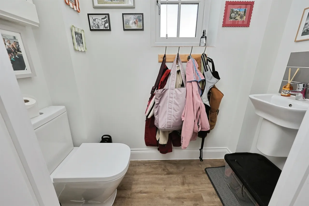 Hewitt Drive, Mattishall, Dereham, photo 10