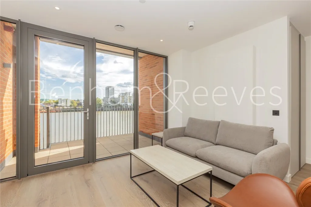 Carnwath Road, Imperial Wharf, SW6, photo 10