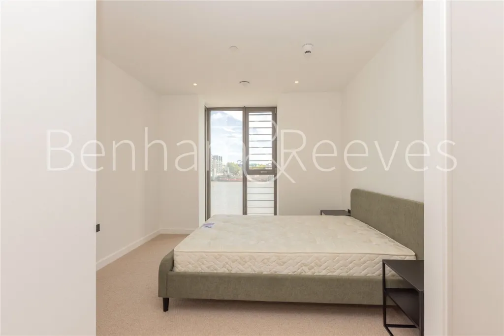 Carnwath Road, Imperial Wharf, SW6, photo 7