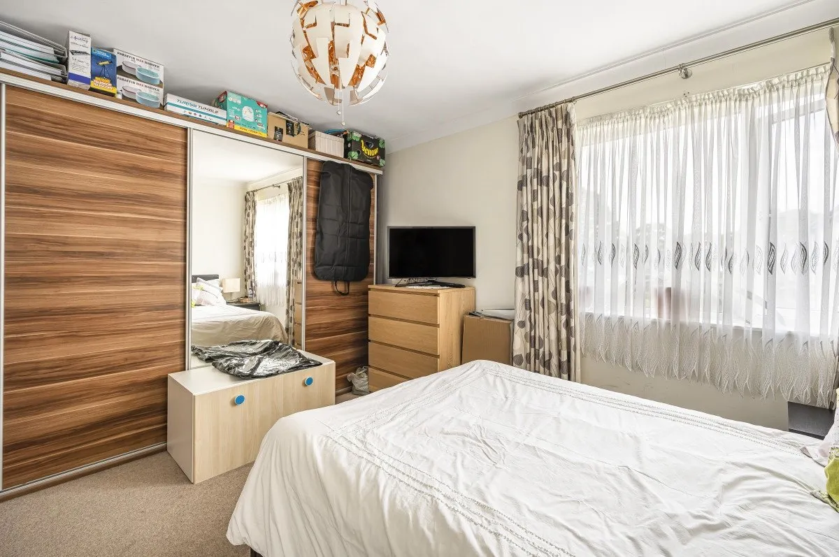 Richmount Gardens, London, SE3, photo 8