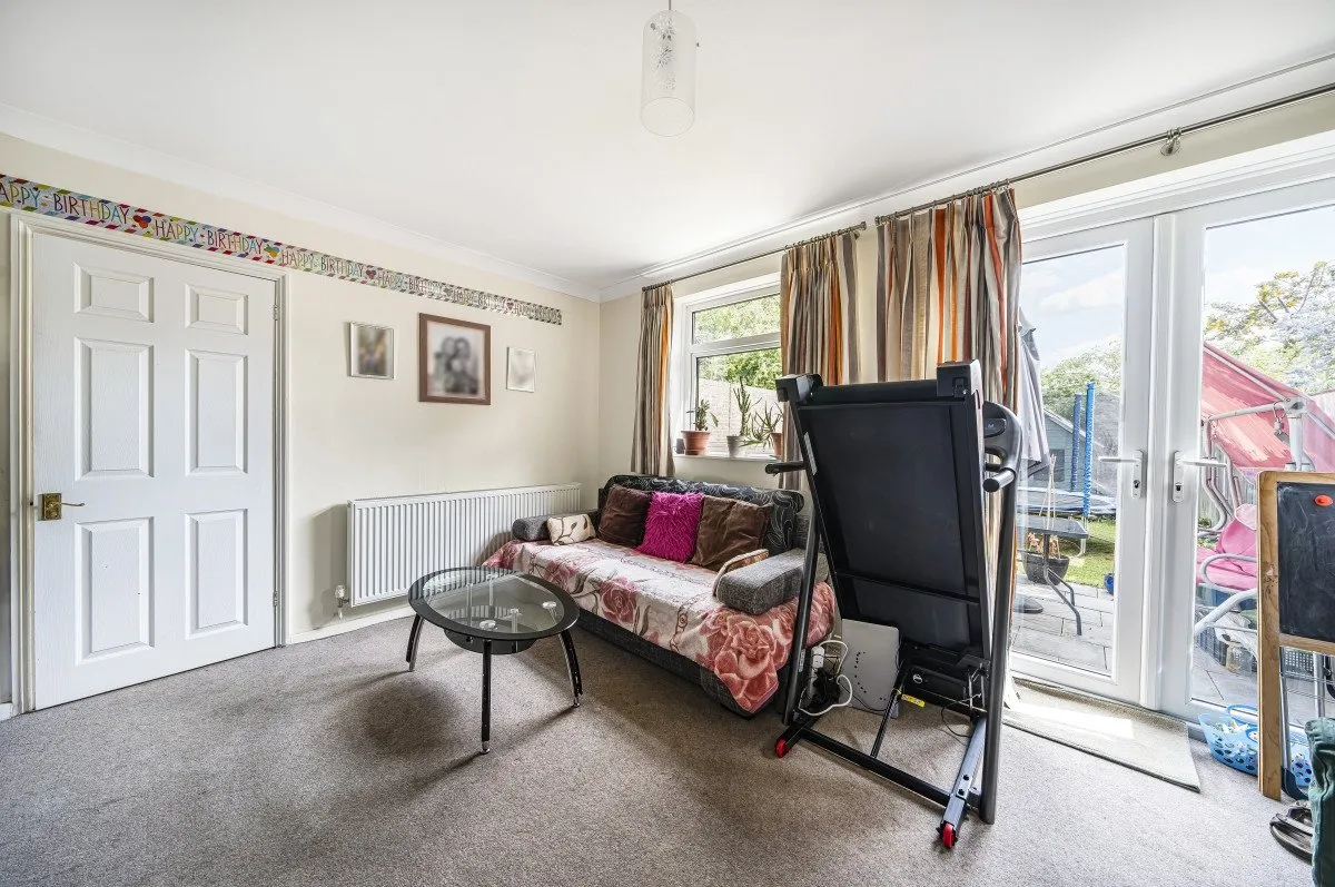 Richmount Gardens, London, SE3, photo 14