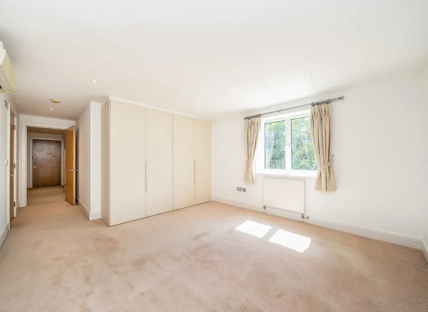Raleigh Close, Hendon, NW4, photo 6