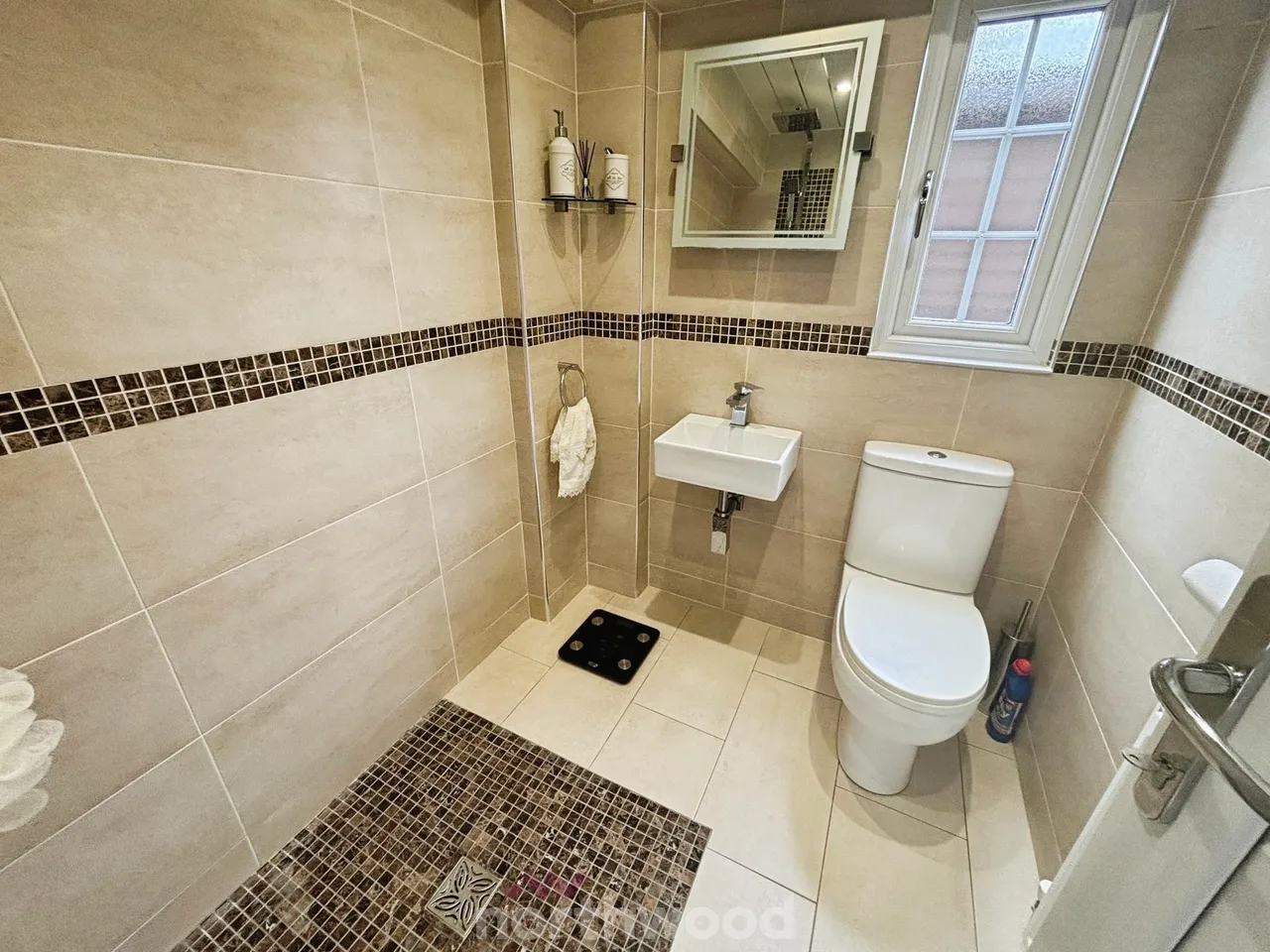 Millard Avenue, Hatfield, DN7, photo 19