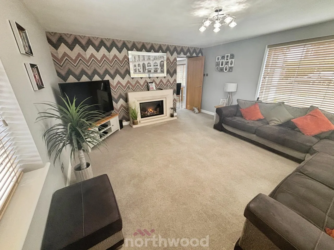 Millard Avenue, Hatfield, DN7, photo 8