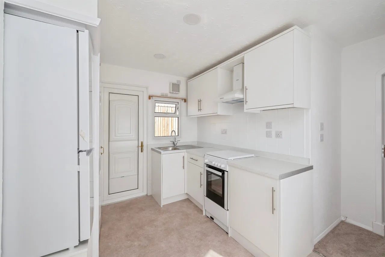 Mill Road, Great Yarmouth, photo 6