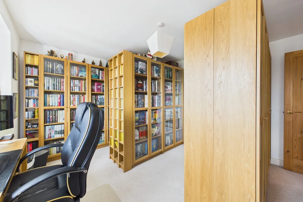 Brentwood, Brigsteer, LA8, photo 19