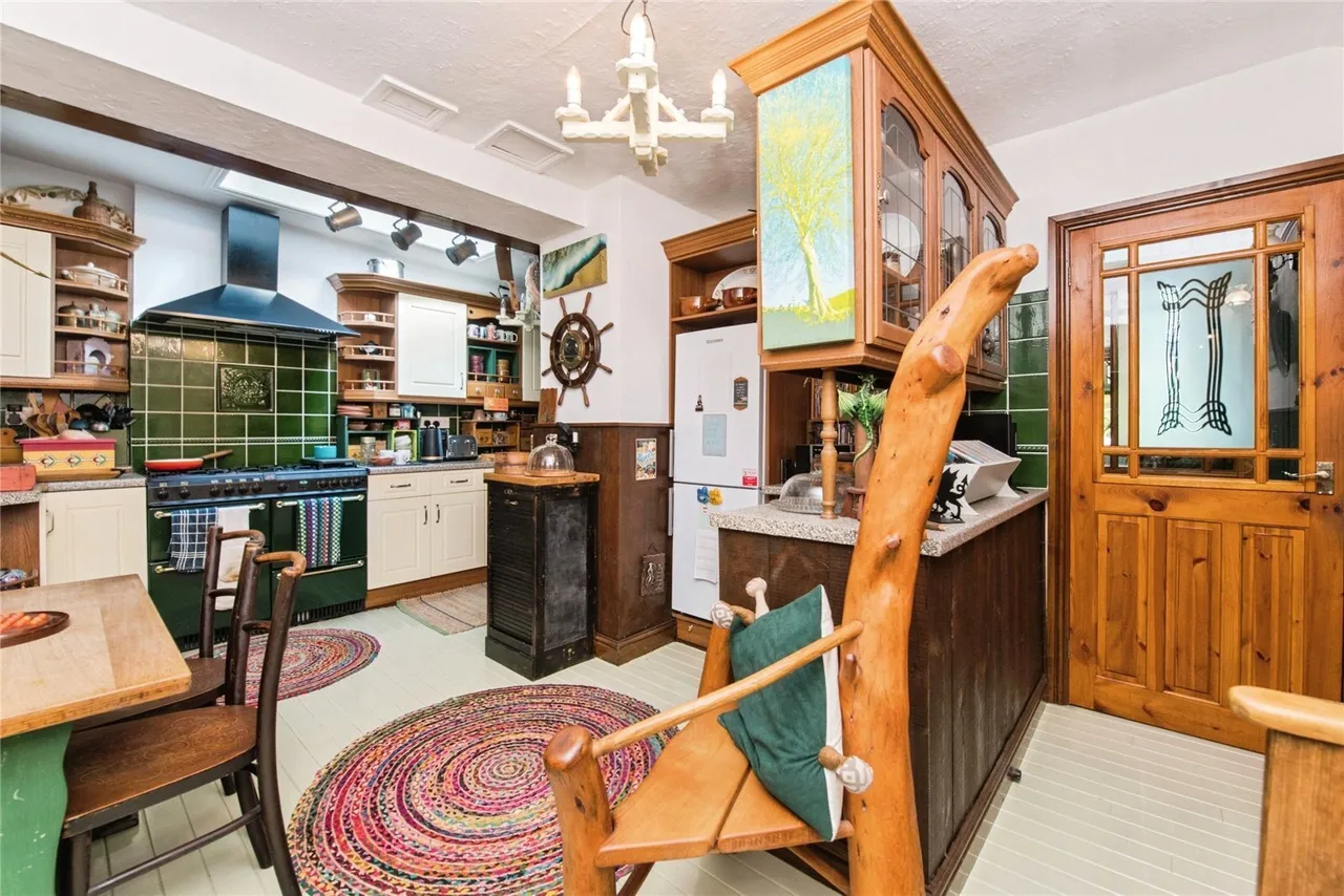 Exeter Road, Exmouth, EX8, photo 11