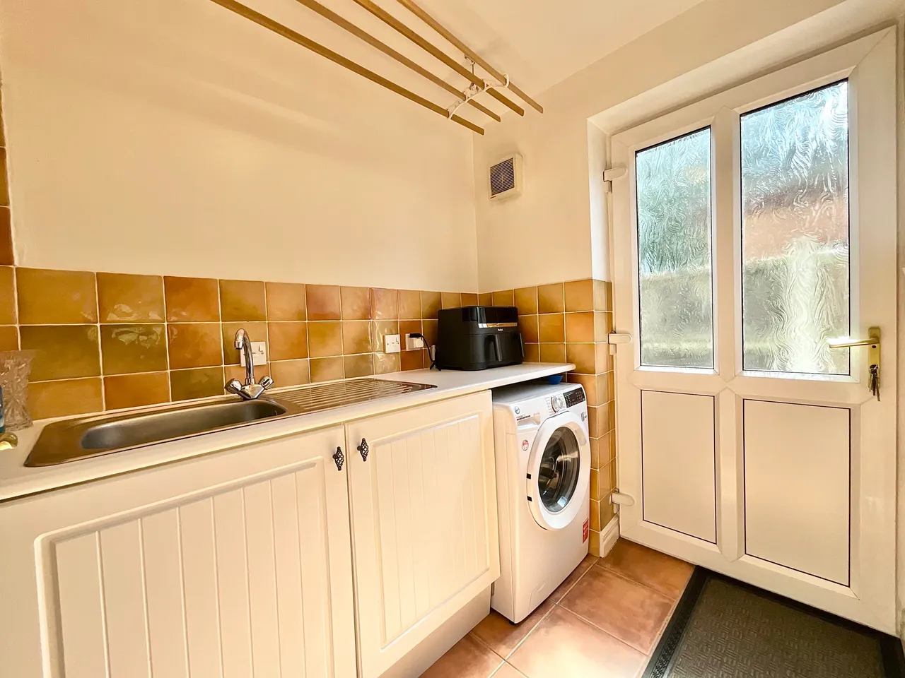 Cheadle Road, Blythe Bridge, ST11, photo 13