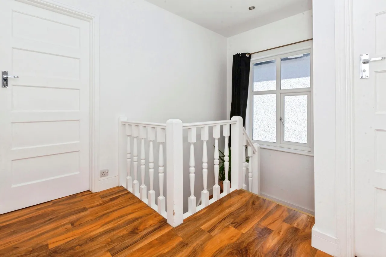 Bath Road, Maidenhead, SL6, photo 17