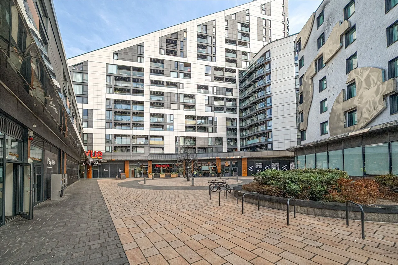 St. Marks Square, Bromley, BR2, photo 2