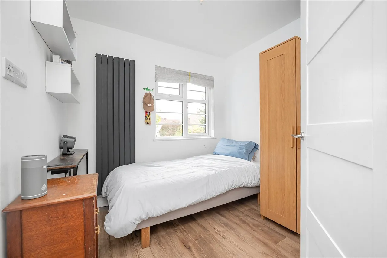Craneford Way, Twickenham, TW2, photo 10