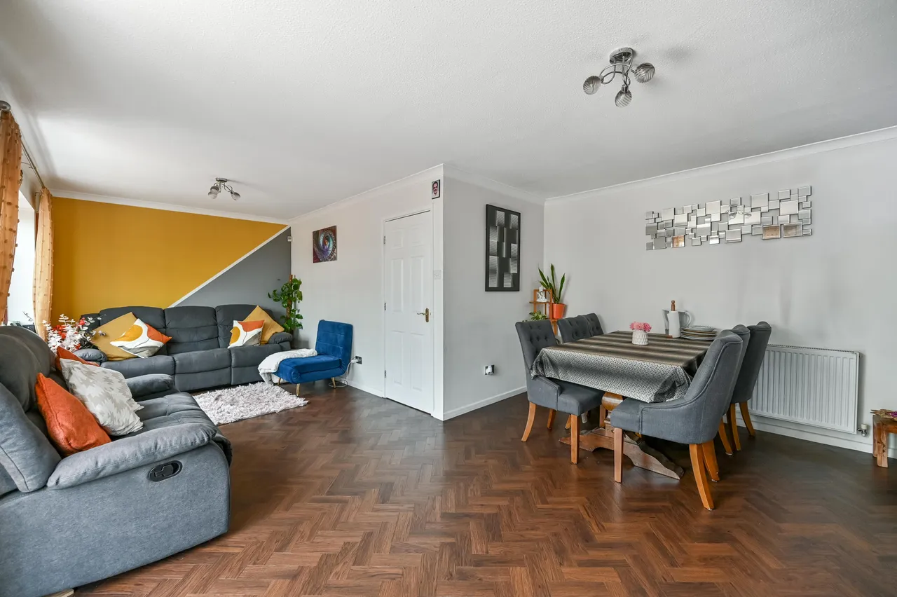 28 Culley Way, Maidenhead, photo 5