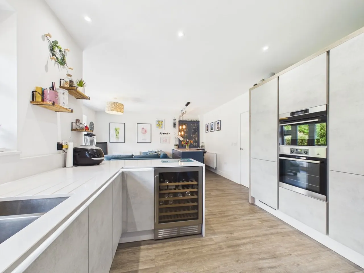 Kensett Avenue, Southwater, photo 2