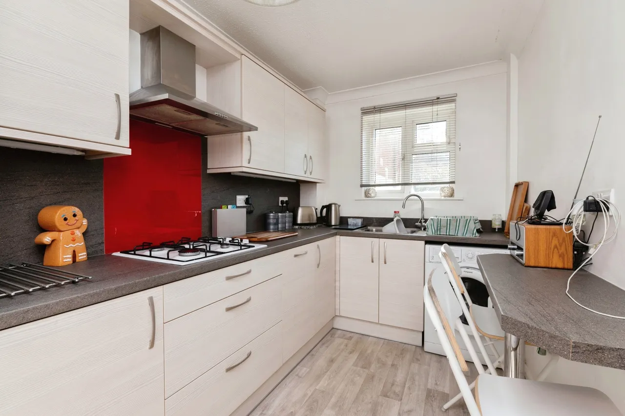 Montague Way, BILLERICAY, Essex, CM12, photo 4