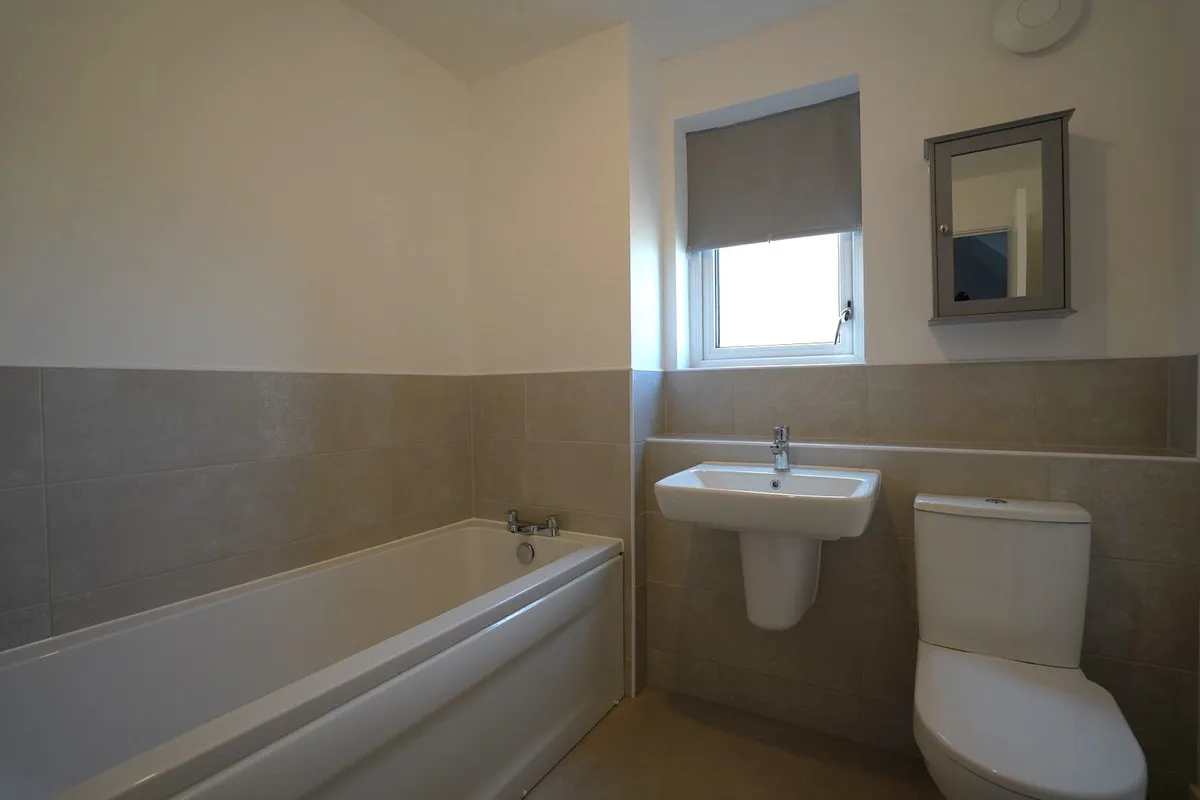 Chaffinch Drive, Seaham, SR7, photo 8
