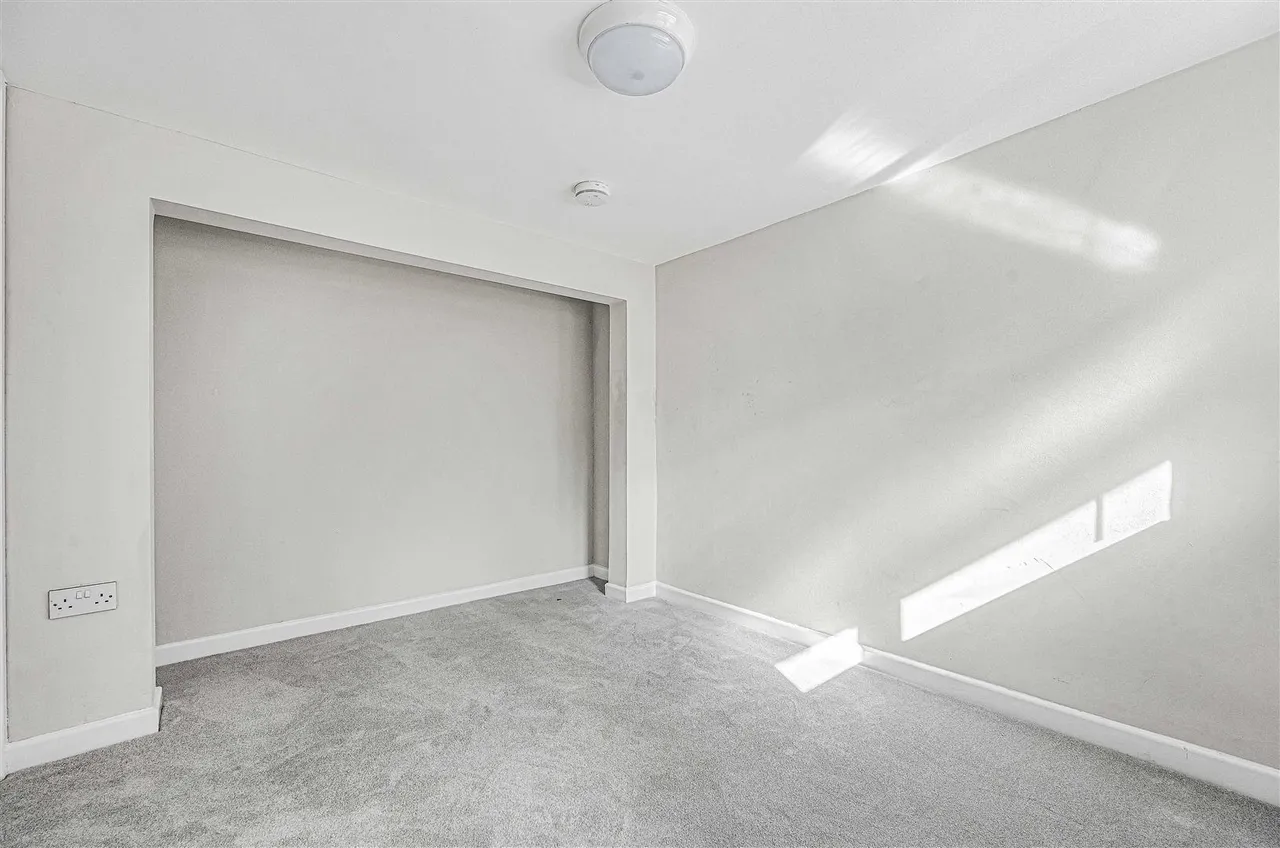 William Street, Reading, RG1, photo 22