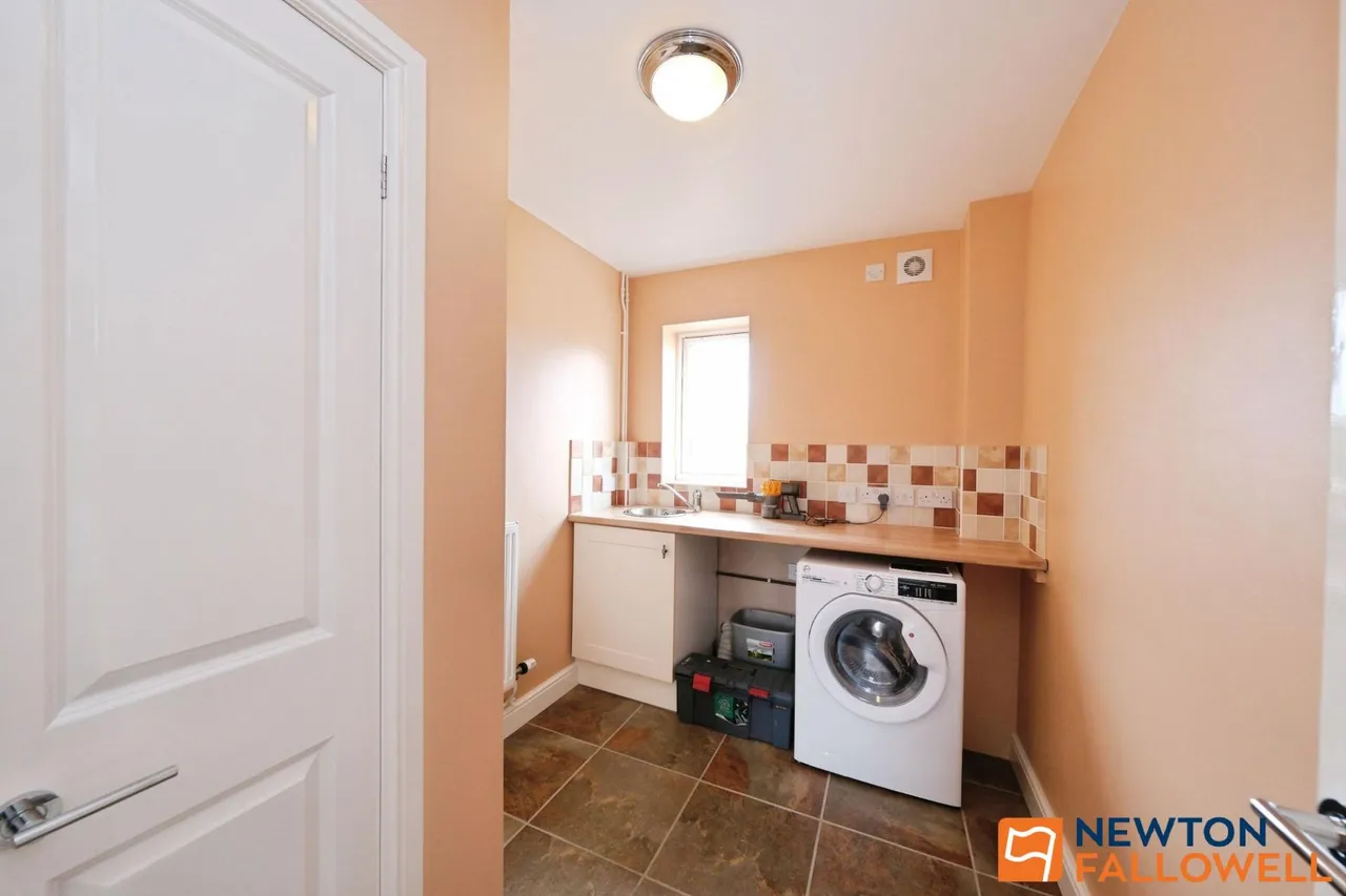 Turnor Road, Harrowby, NG31, photo 9