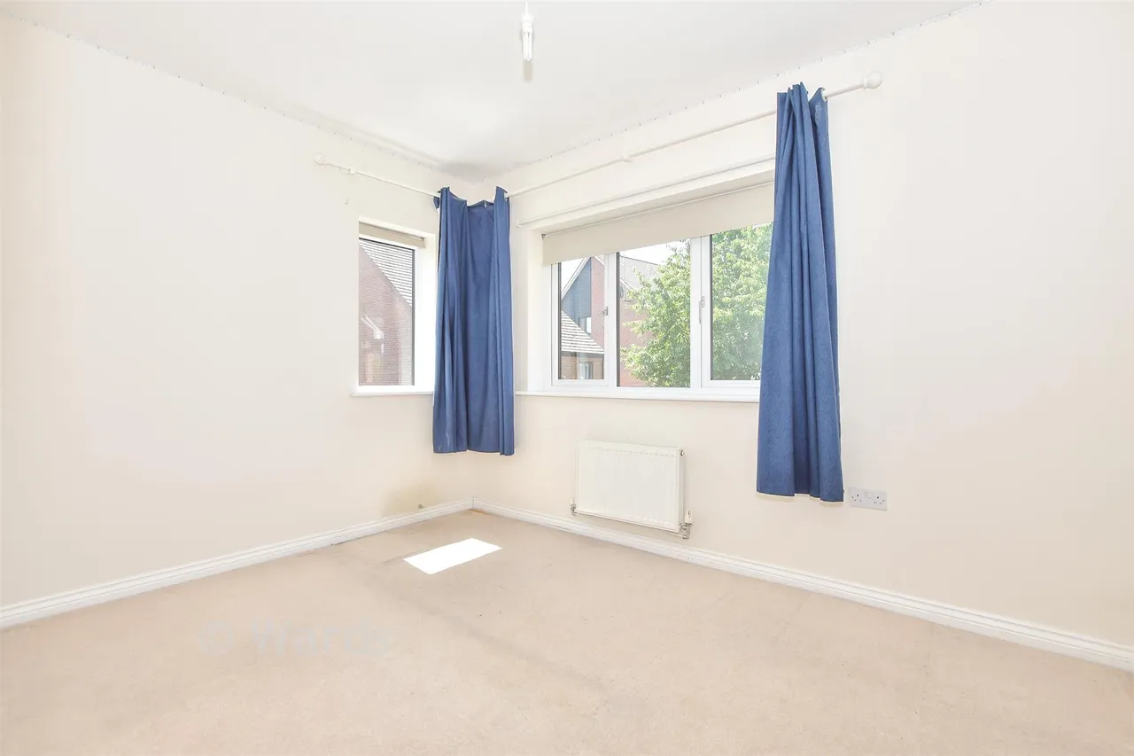 Beadsman Crescent, West Malling, ME19, photo 9