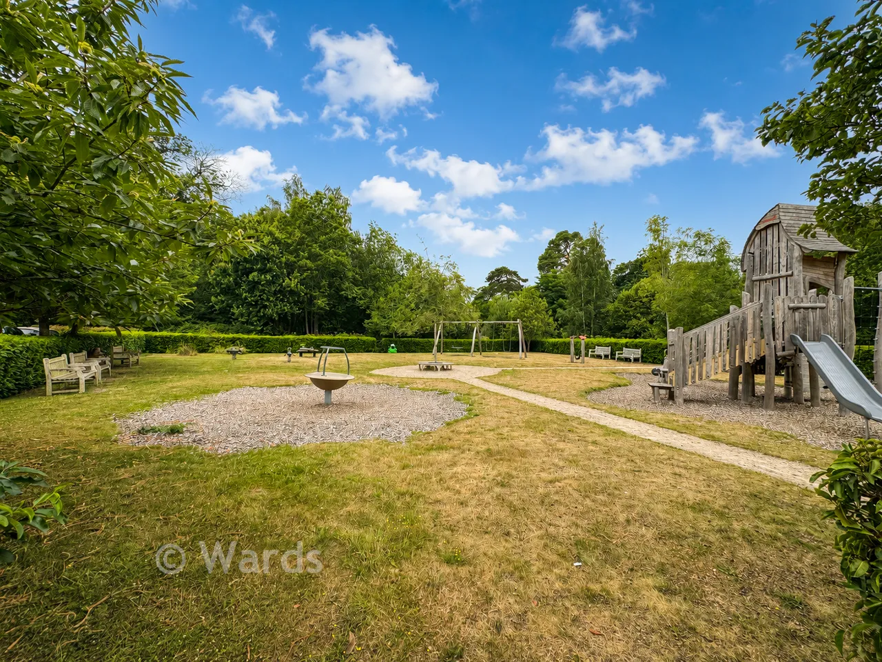 Beadsman Crescent, West Malling, ME19, photo 3
