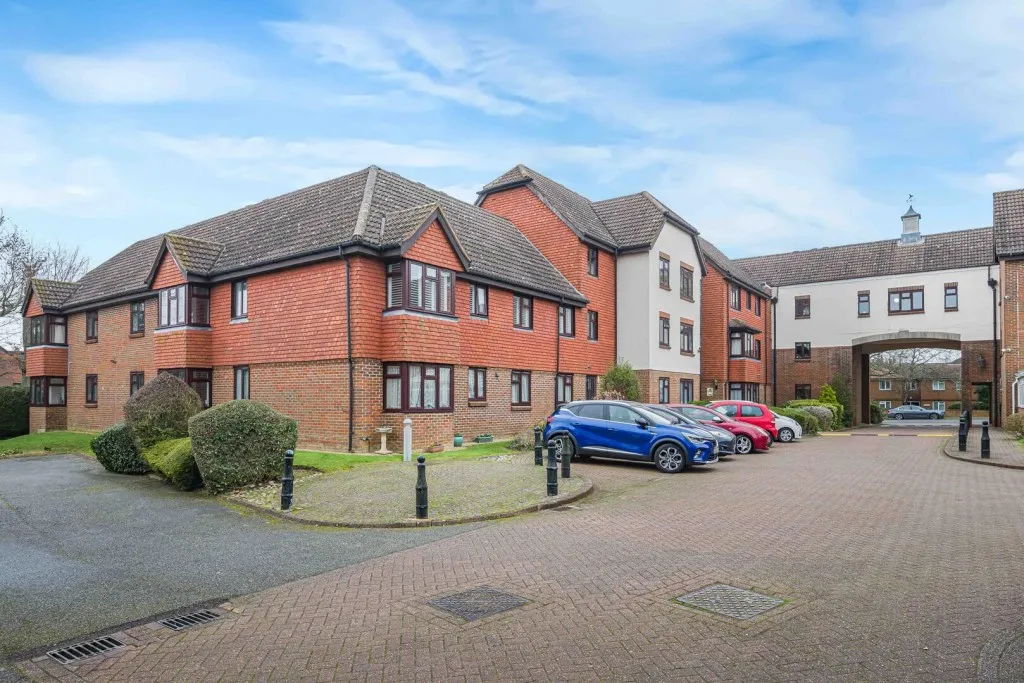 1 bed house for sale, Main Road, Biggin Hill