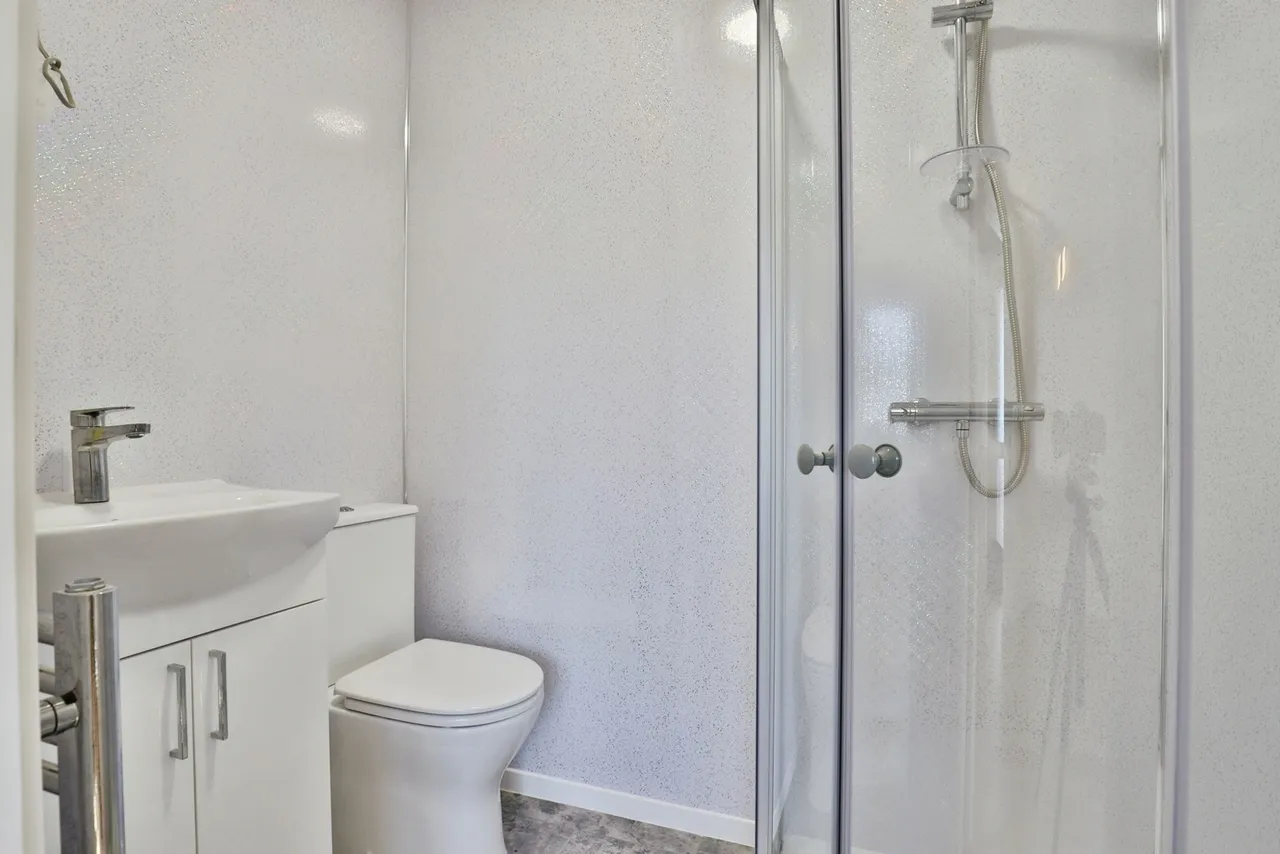 Whitehayes Road, Burton, BH23, photo 9