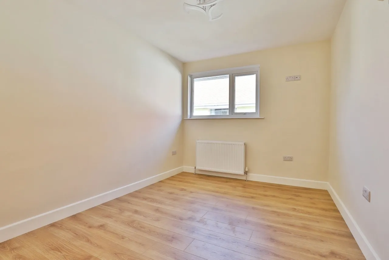 Whitehayes Road, Burton, BH23, photo 10