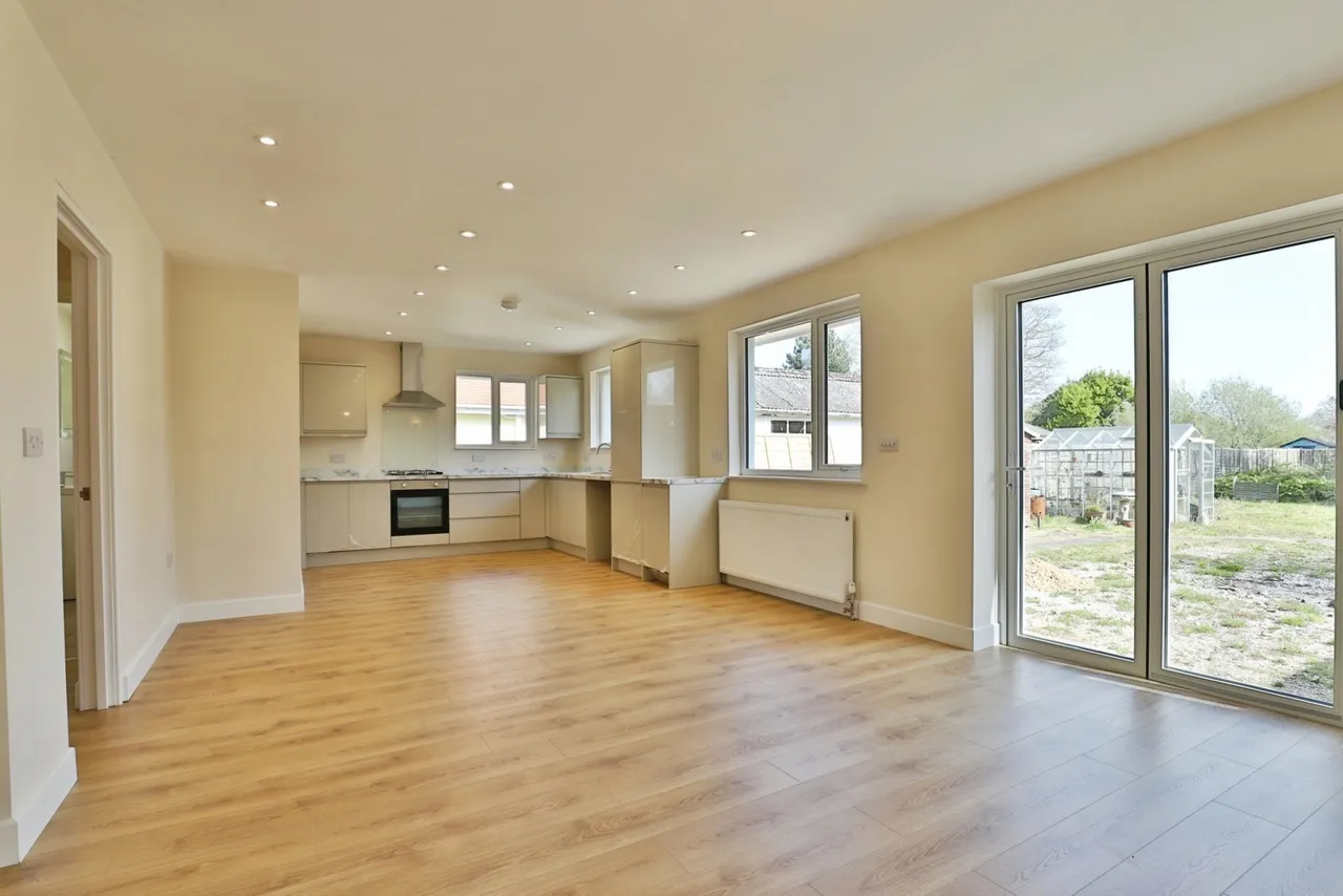 Whitehayes Road, Burton, BH23, photo 17