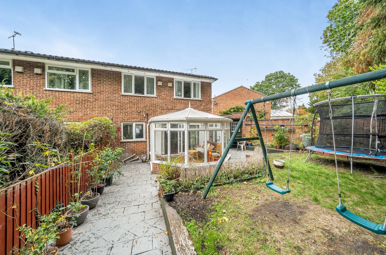 Denton Way, Frimley, GU16, photo 14