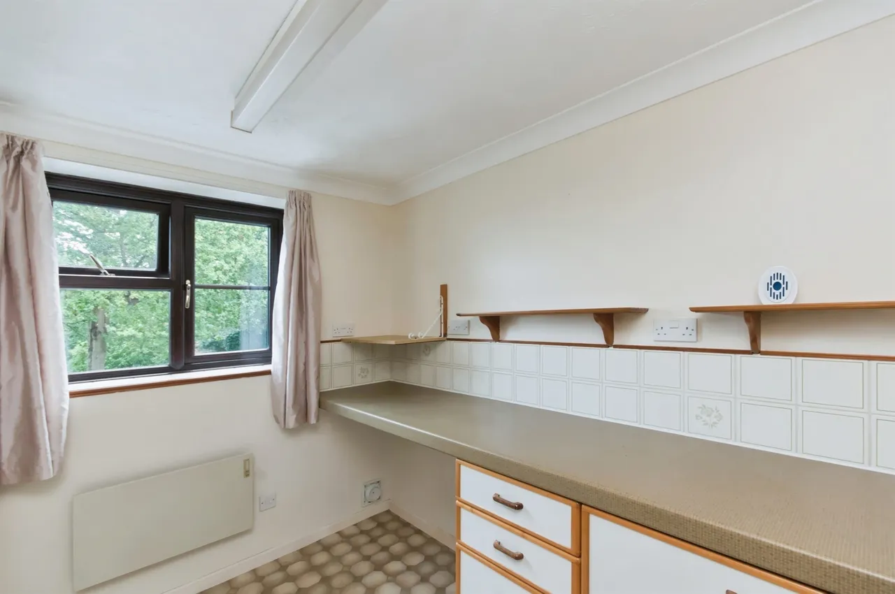 Glynde Court, Bexhill-On-Sea, TN39, photo 5