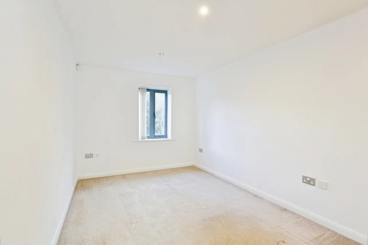 Oldham Road, Sowerby Bridge, West Yorkshire, HX6, photo 8